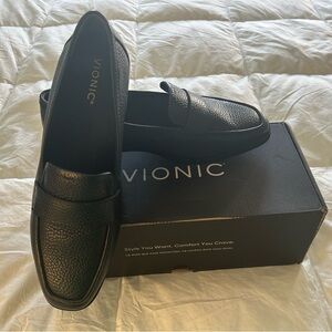 Vionic Women’s Sellah Textured Black Leather Loafers NWT